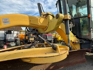 Niveleuse New Holland F 156.6 à vendre - Image 14 | Machineryline SN Niveleuse New Holland F 156.6 | Image 14 - Machineryline