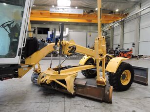 New Holland F106.6A grader te koop - Foto 14 | Machineryline BE New Holland F106.6A grader | Foto 14 - Machineryline