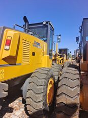 niveleuse XCMG GR180