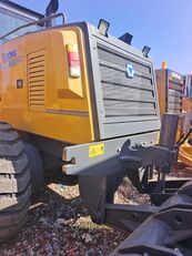 ممهدة الطرق XCMG GR1803