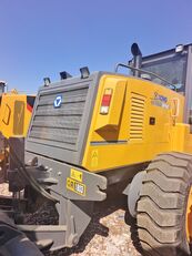 niveleuse XCMG GR1803