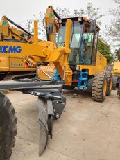 motoniveladora XCMG GR2153