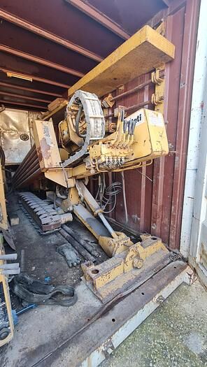 Vermeer D24X40 NAVIGATOR horizontal drilling rig