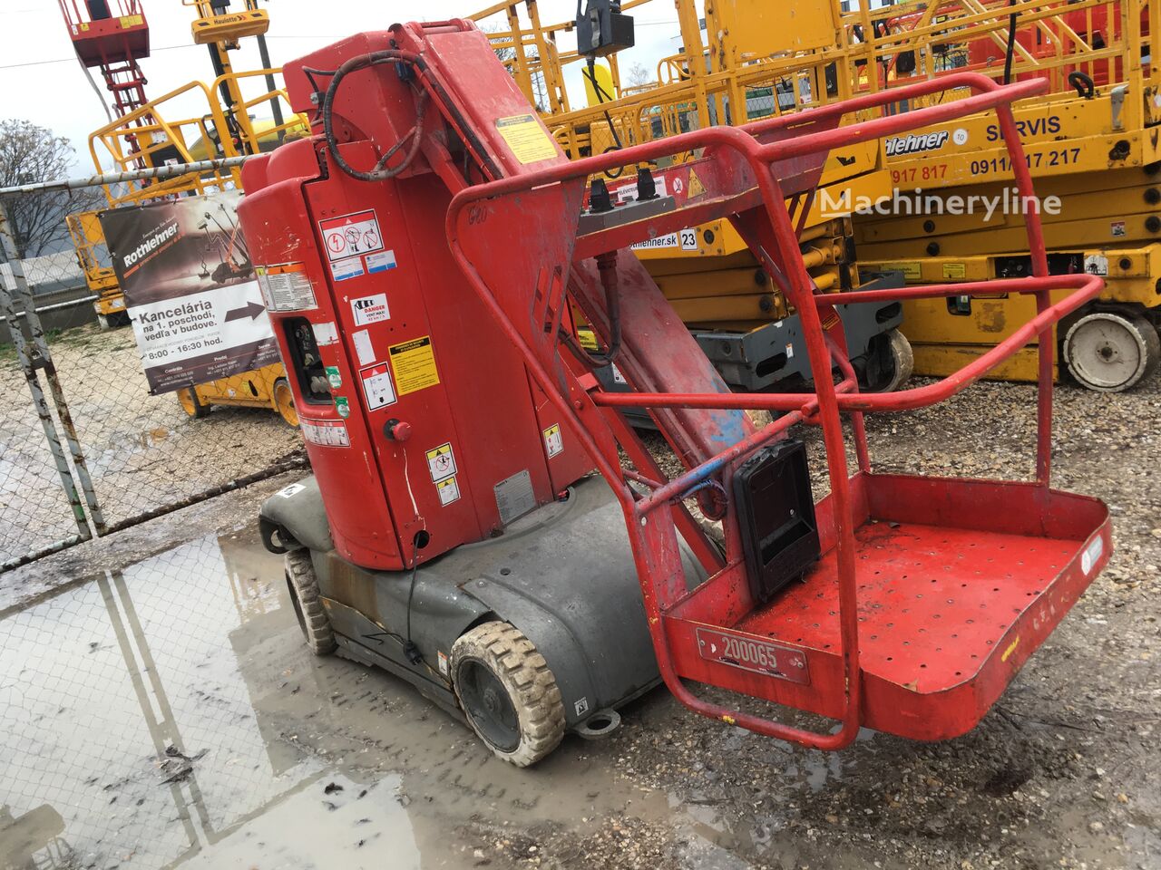 Sàn leo Haulotte Star 10 để bán | Machineryline VN Sàn leo Haulotte Star 10 - Machineryline