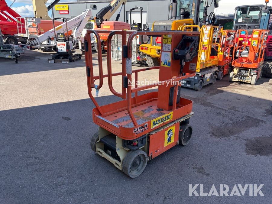 JLG 1230 ES