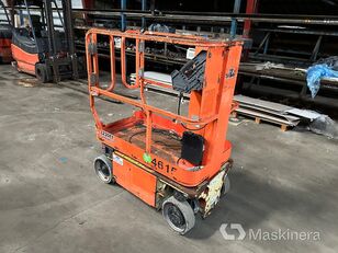 JLG 1230ES mast climbing platform