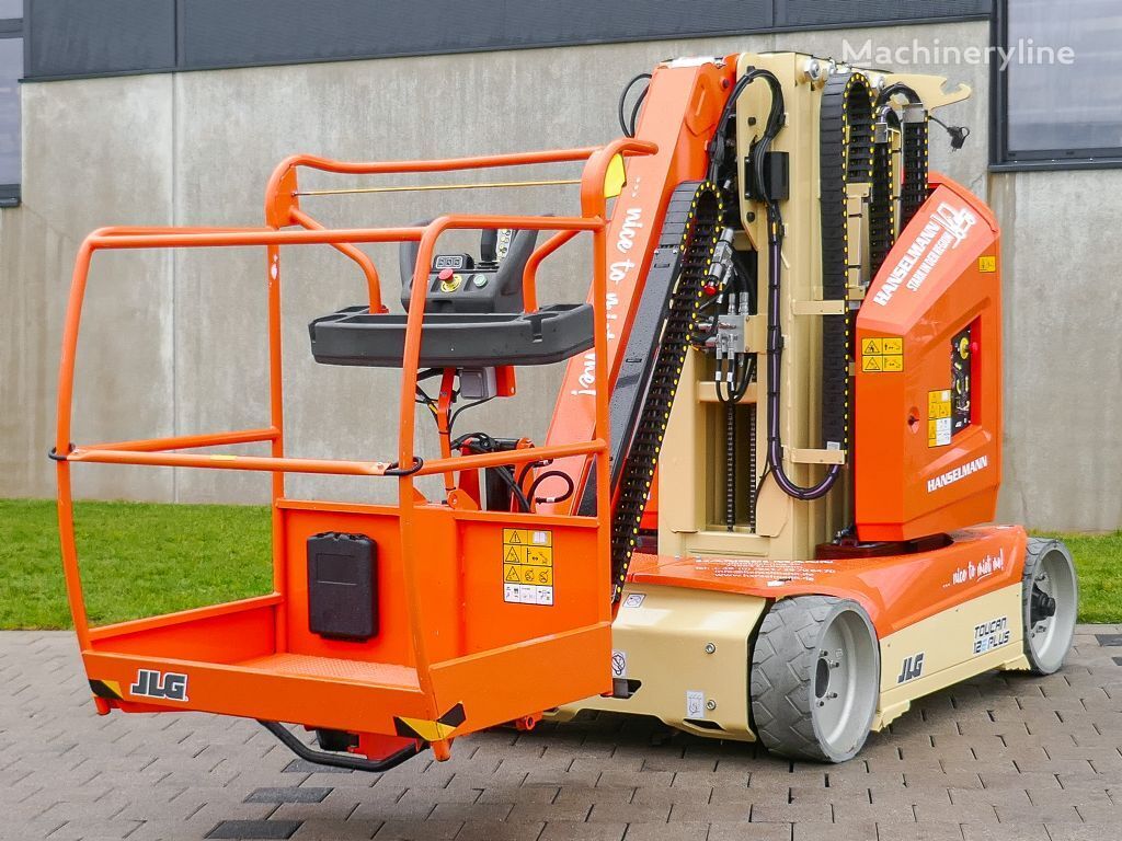 plataforma de mastro JLG Toucan 12E Plus