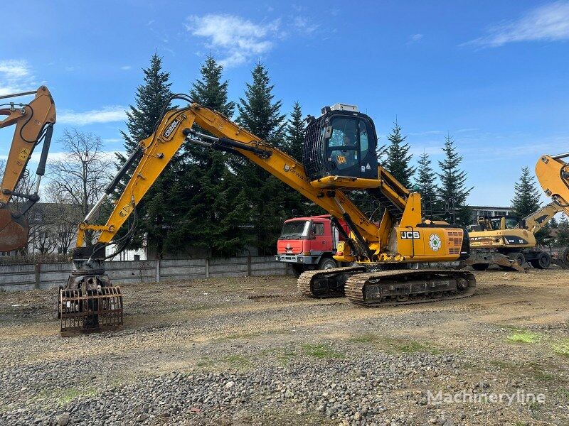 pelle de manutention JCB JS220