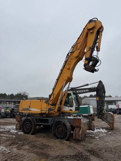 Багер за манипулиране на материали Liebherr A 934 B HD (12005517) - Machineryline