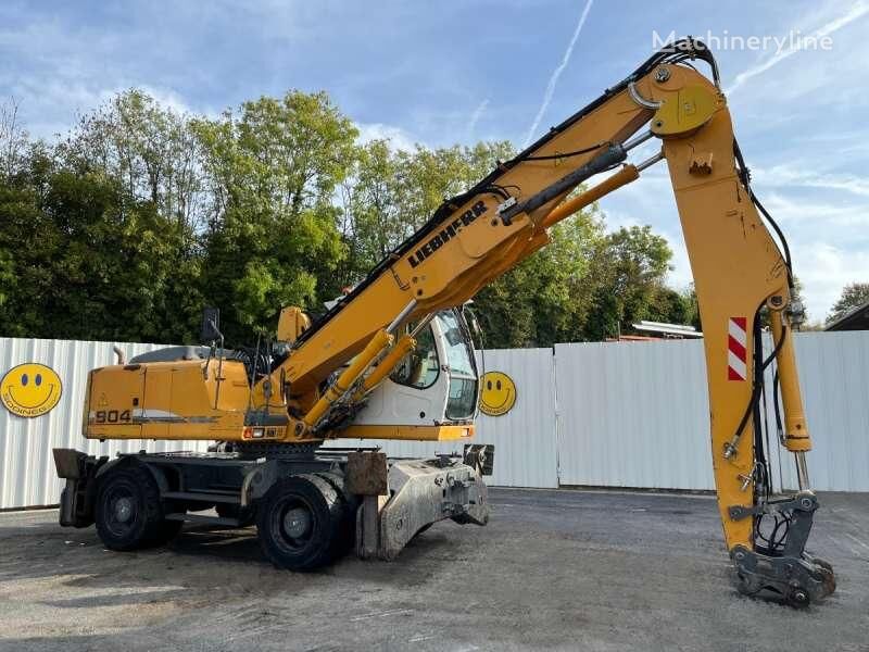 Liebherr A904C Litronic manipulador de materiales