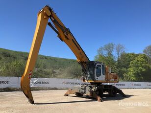 Liebherr A934C material handler