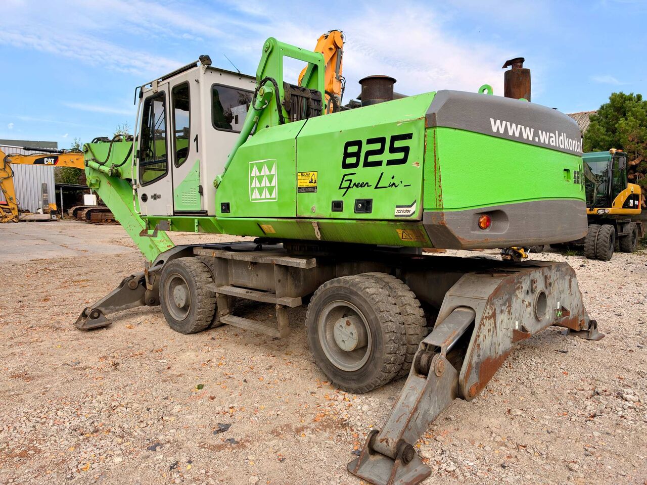Sennebogen 825 Umschlagbagger - Machineryline