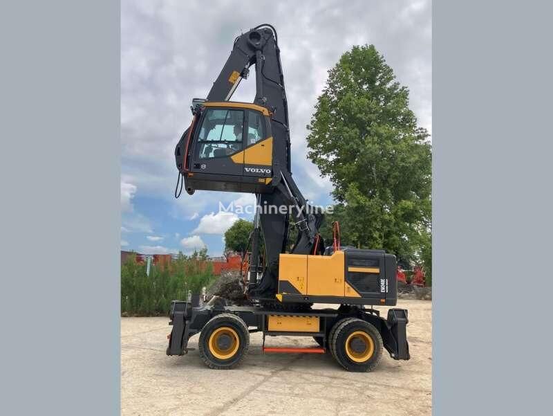 Volvo EW240EMH material handler