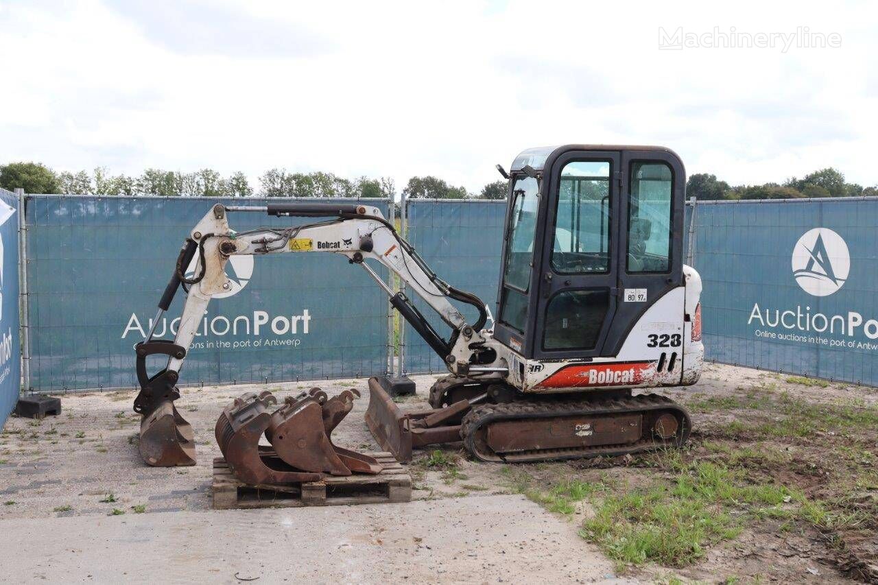 Bobcat 323 minigraver