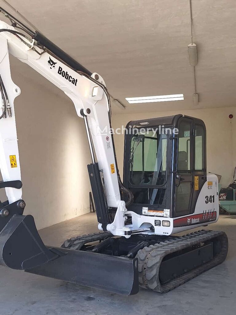 Купить мини-экскаватор Bobcat 341 | Machineryline AZ Мини-экскаватор Bobcat 341 - Machineryline
