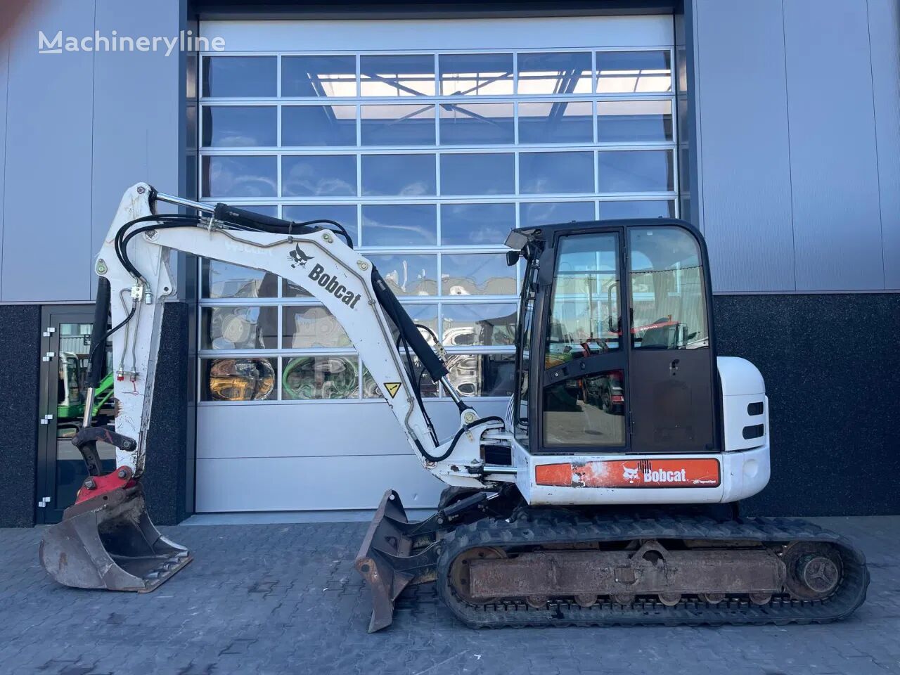 Bobcat 442 mini excavator