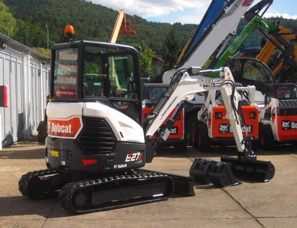 Mini-escavadora Bobcat E 27 Z - Machineryline