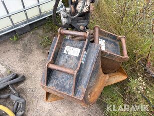 mini-pelle Bobcat E10