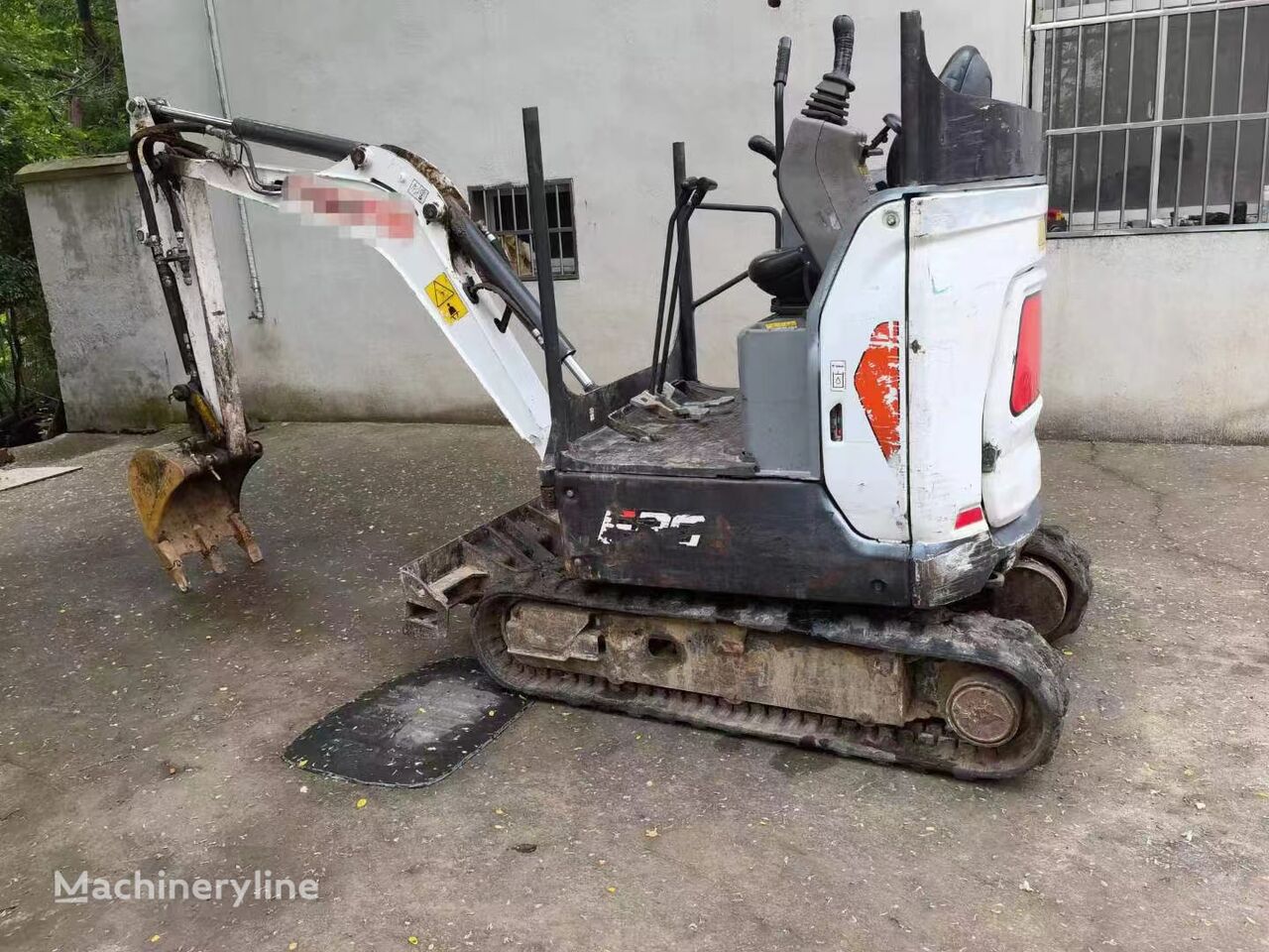 mini ekskavatorius Bobcat E20 20