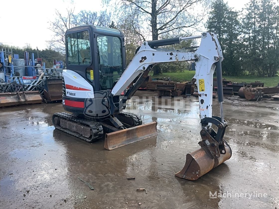 Bobcat E25 mini excavator