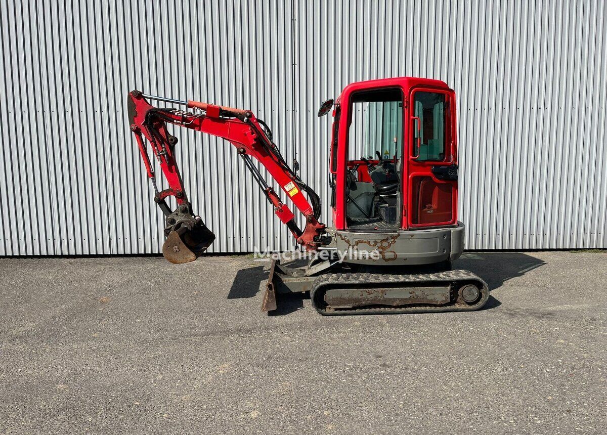 Продажба на мини багер Bobcat E25 | Machineryline BG Мини багер Bobcat E25 - Machineryline