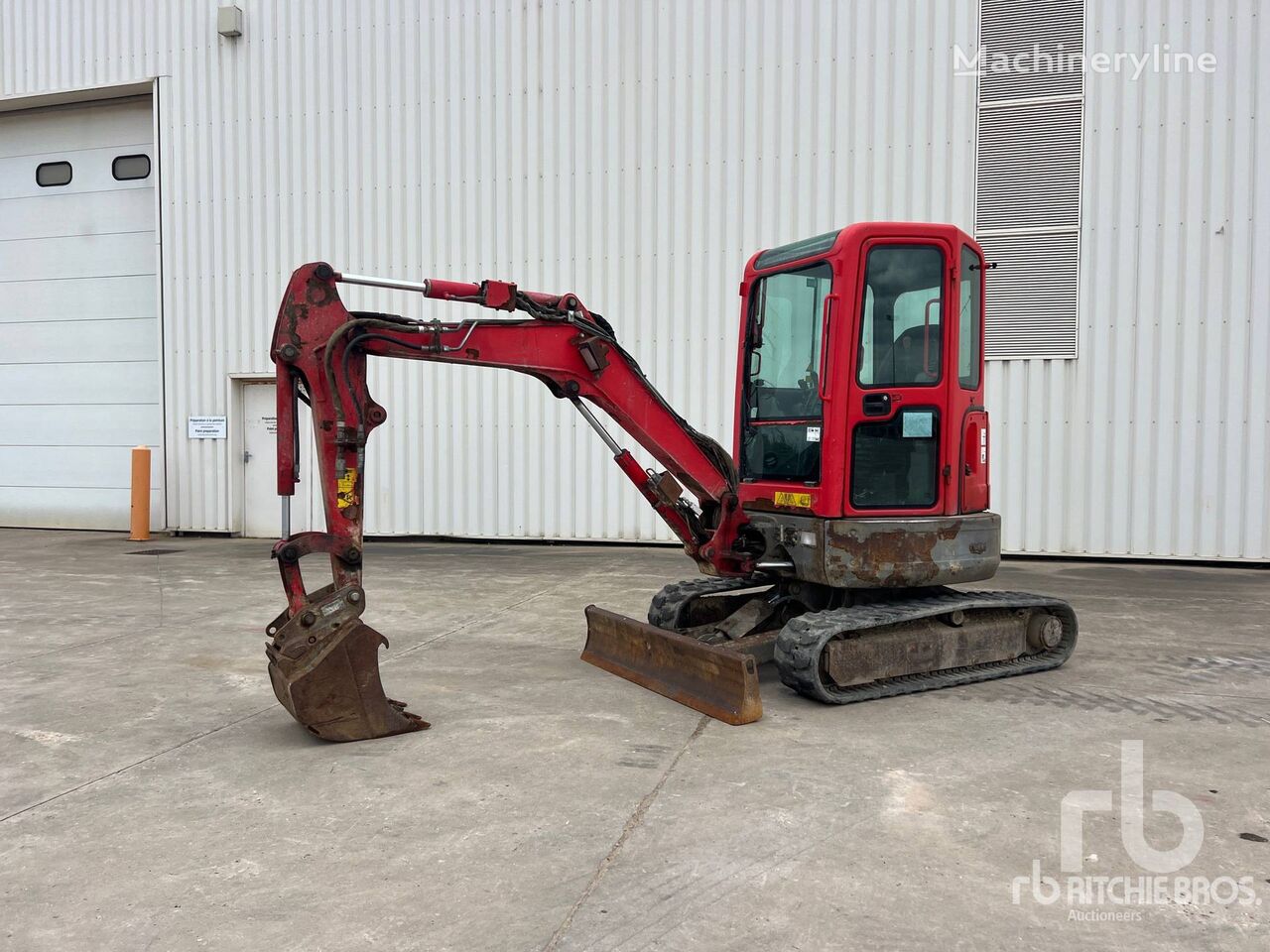 小型挖掘机 Bobcat E25EM Mini-Pelle