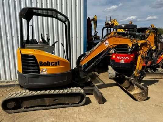 Bobcat E26 mini excavator