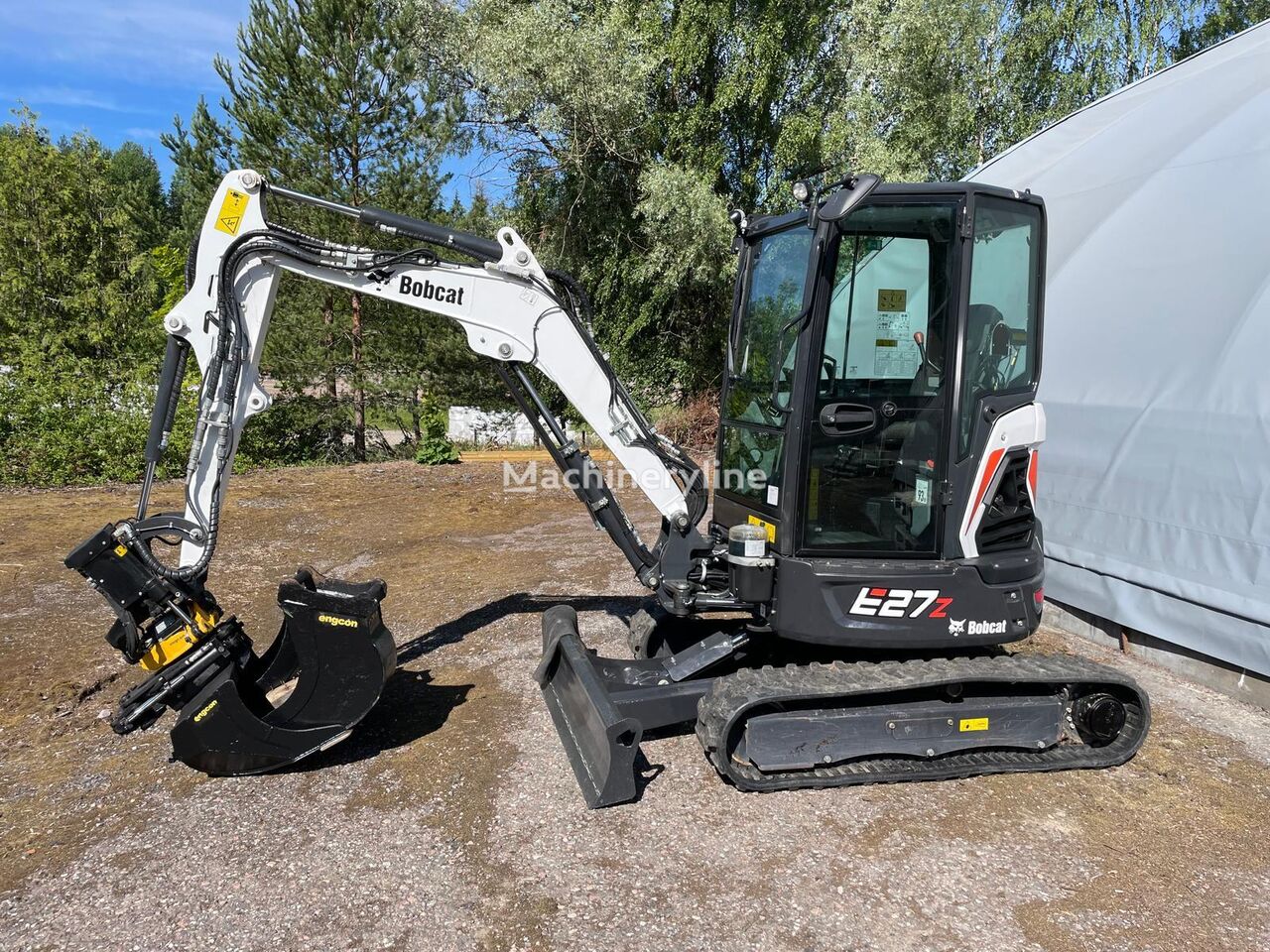 Bobcat E27Z miniexcavadora