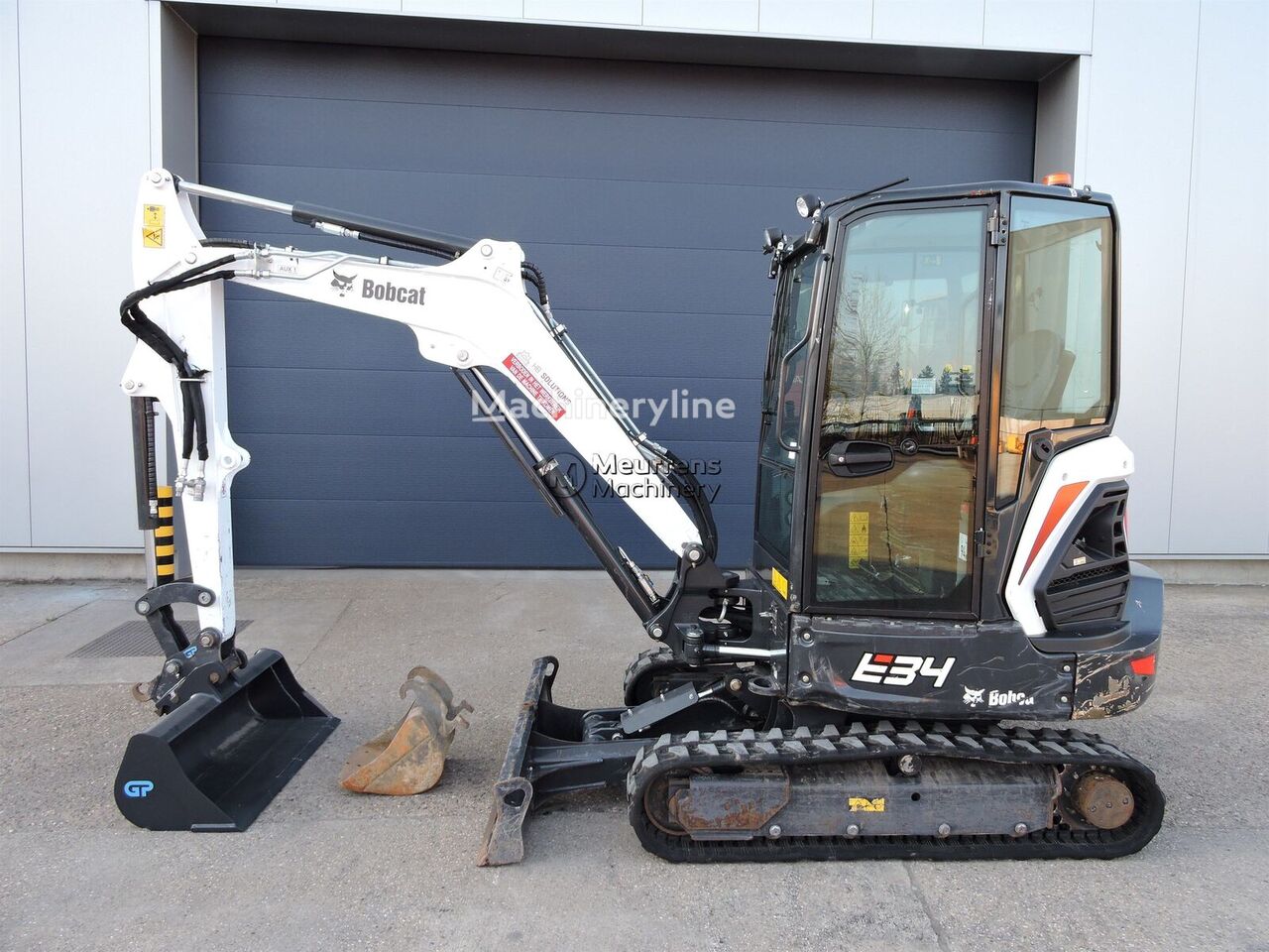بيع حفارة صغيرة Bobcat E34 | Machineryline TN حفارة صغيرة Bobcat E34 - Machineryline