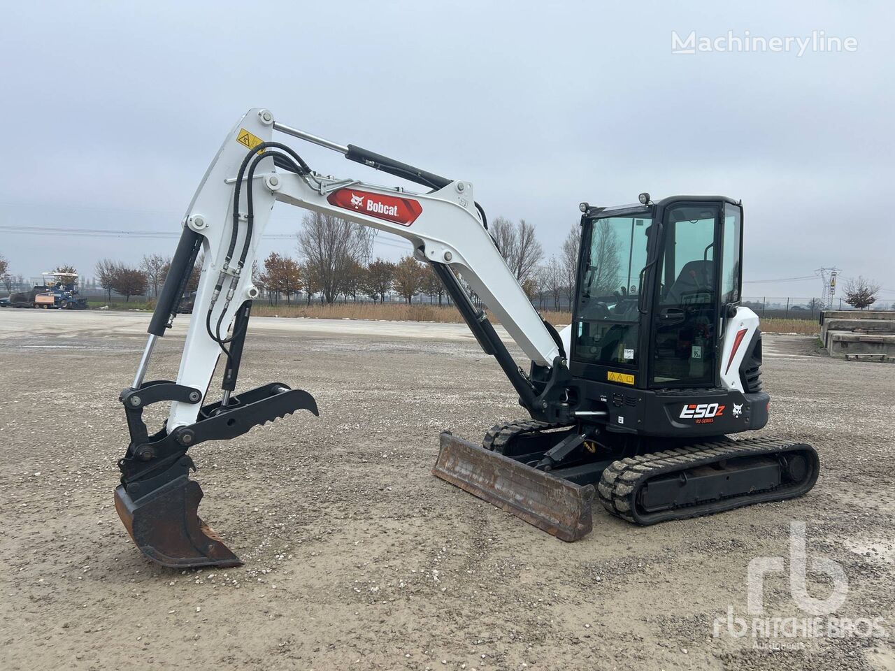 mini-pelle Bobcat E50Z Long Arm