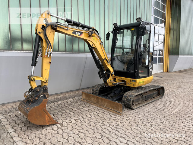 CAT 302.7D mini excavator