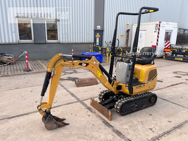 Caterpillar 300.9D mini excavator