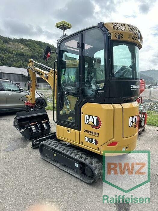 новый мини-экскаватор Caterpillar 301.6