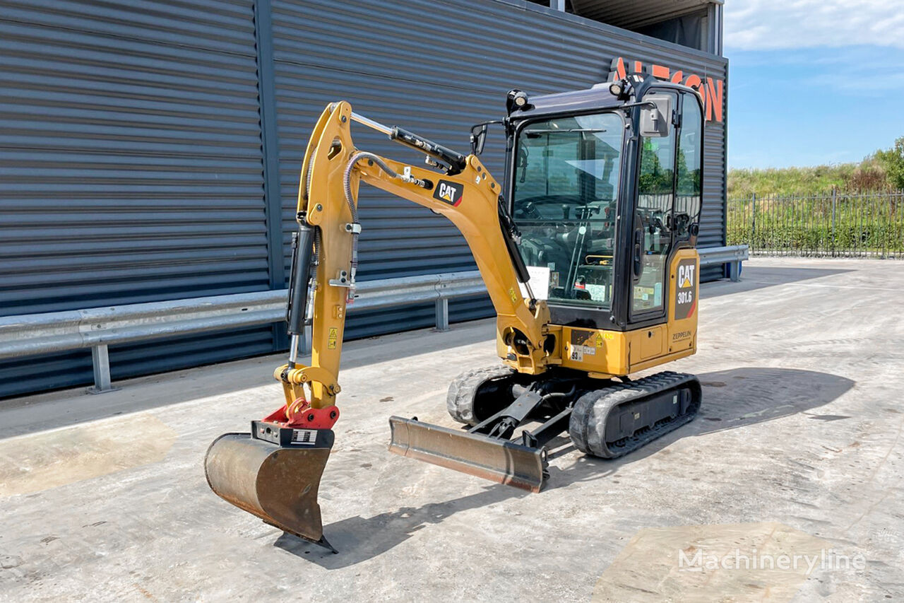 Caterpillar 301.6-05 A mini excavator