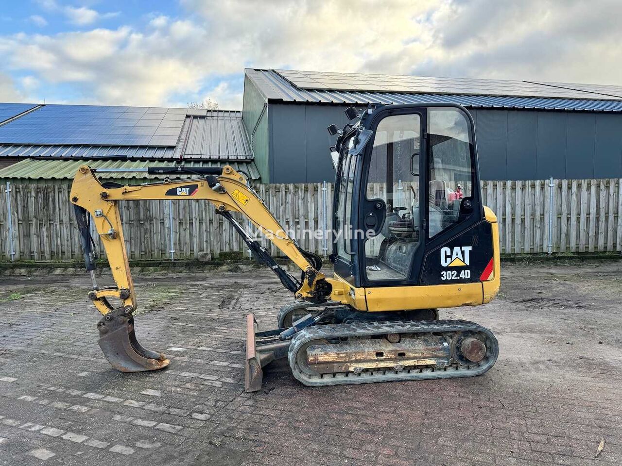 Caterpillar 302.4D mini excavator