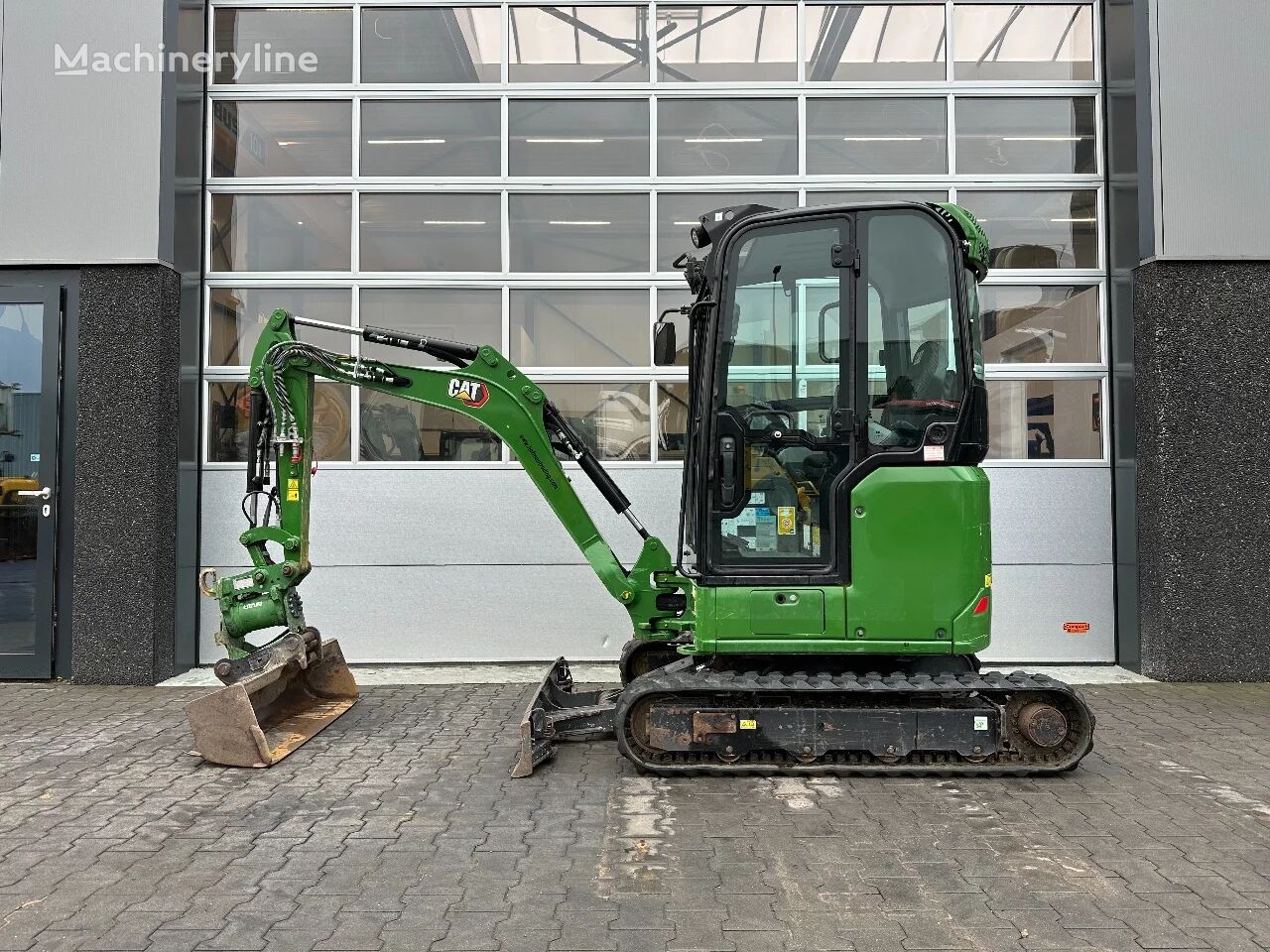 Caterpillar 302 CR **Full Option** mini ekskavatör