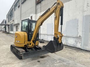 mini-escavadora Caterpillar 303.5E2