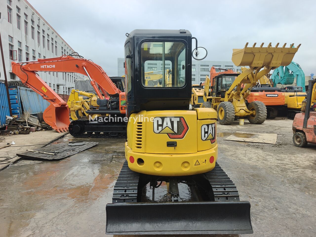 Caterpillar 303.5e mini excavator - Machineryline