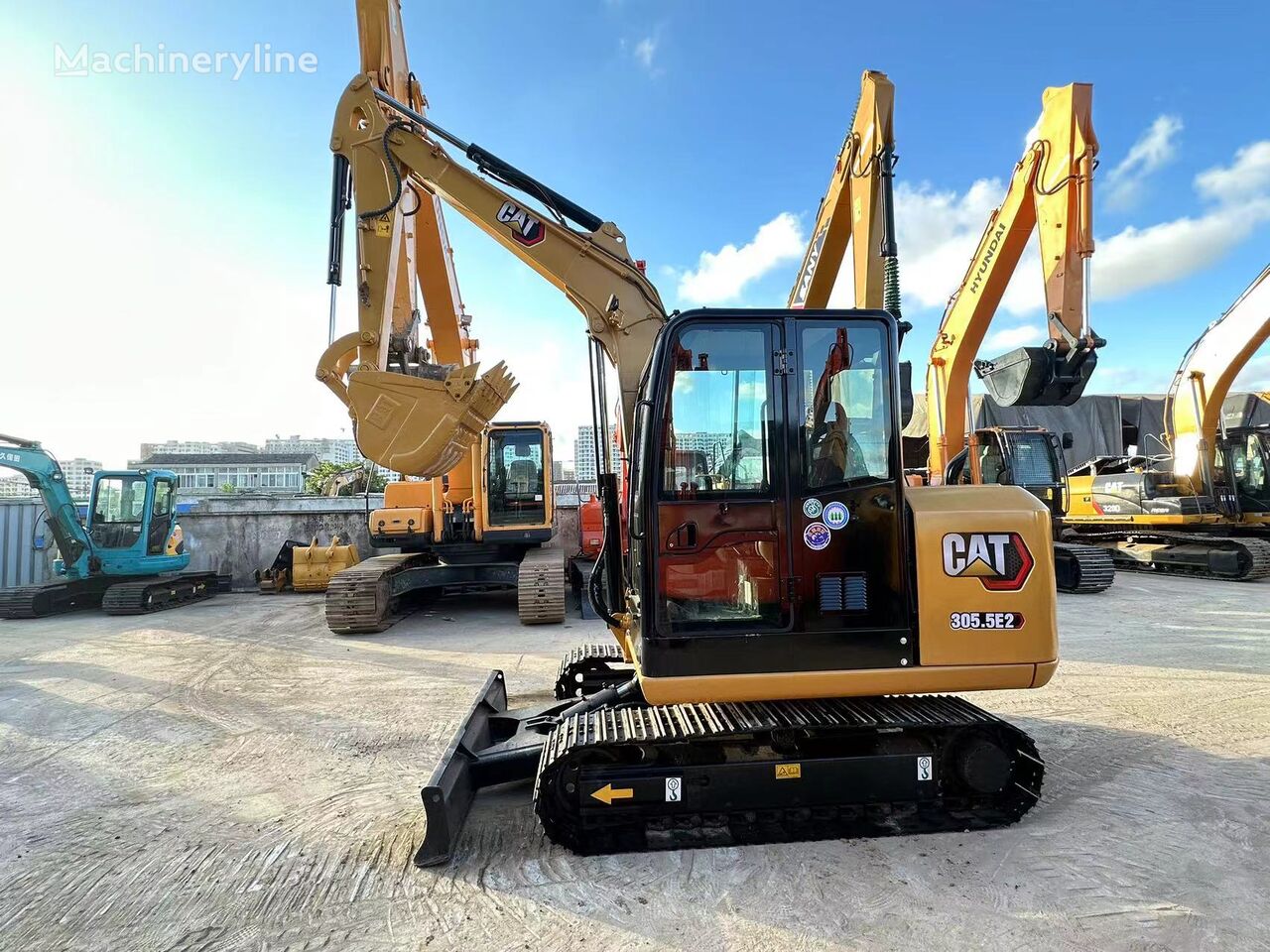 miniescavatore Caterpillar 305.5