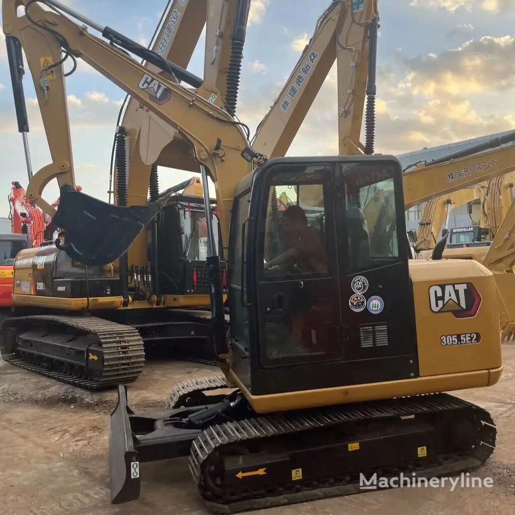 nov mini bager Caterpillar 305.5E2