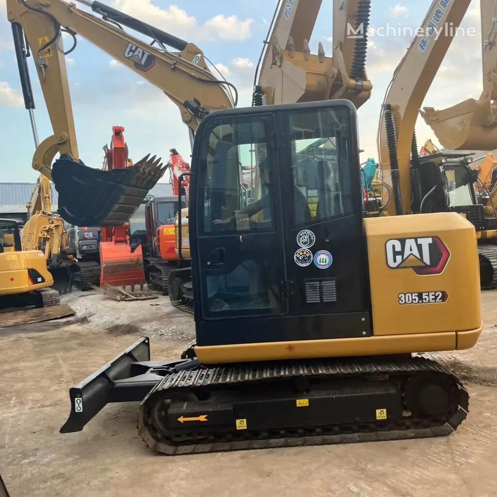 Caterpillar 305.5E2 miniexcavadora nueva