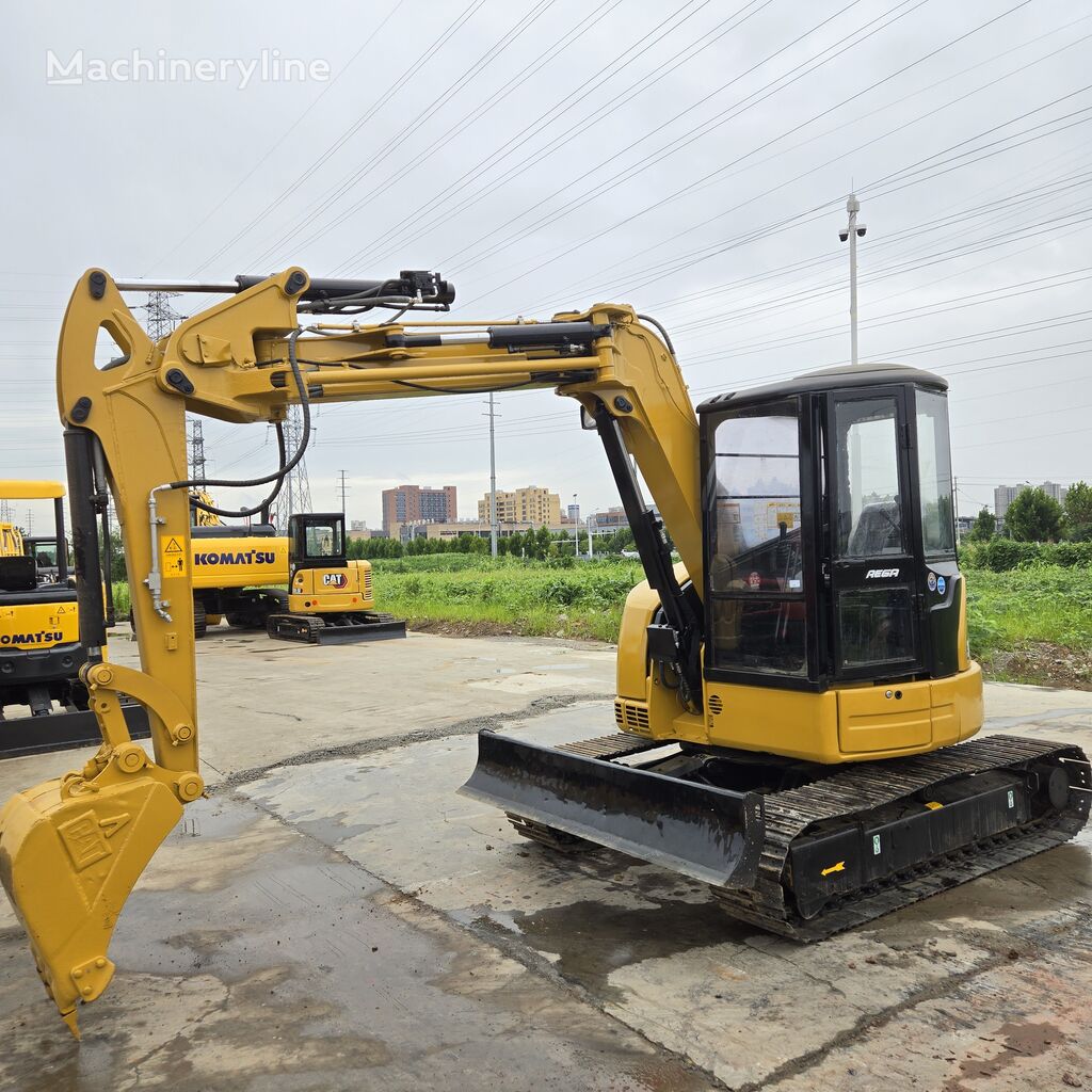 мини-экскаватор Caterpillar 305C