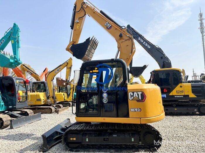 Caterpillar 307E mini excavator