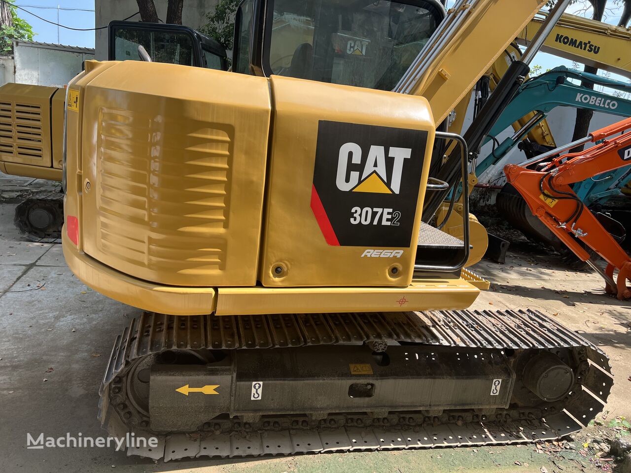 Caterpillar 307E2 mini excavator