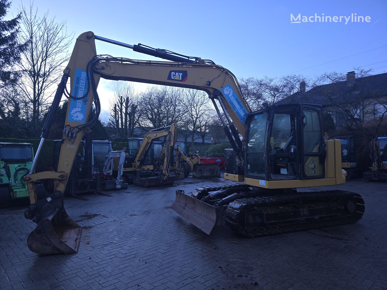 miniexcavator Caterpillar 310