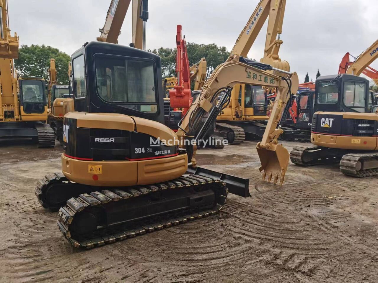 Caterpillar 4 Ton 304SR Mini Excavator mini ekskavators