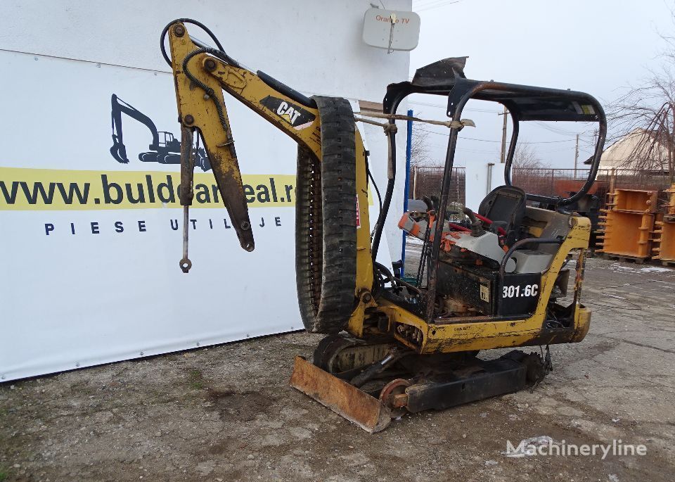 μίνι εκσκαφέας Caterpillar Bord ,ceas Cat 301.6 C