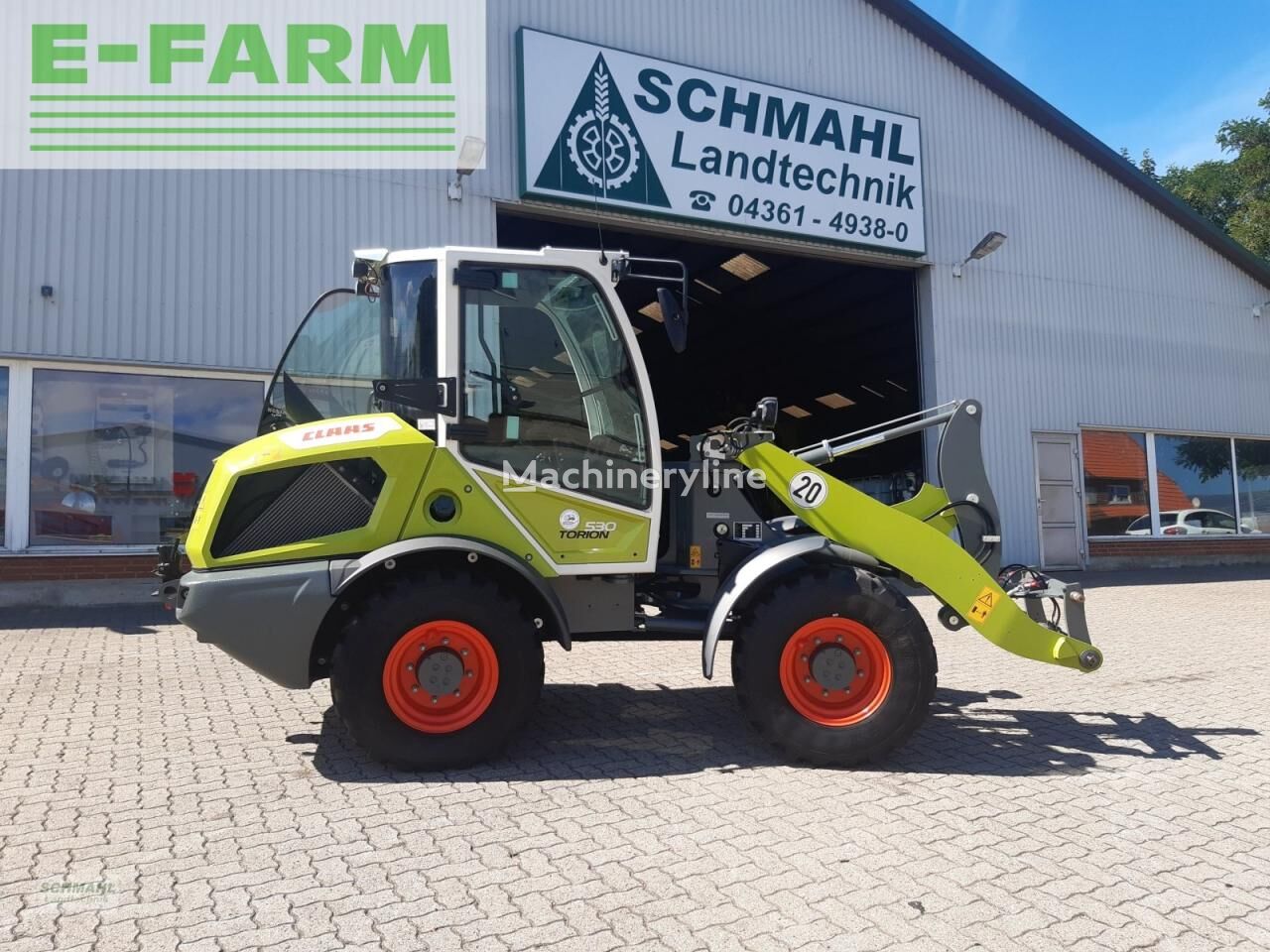 حفارة صغيرة Claas torion 530