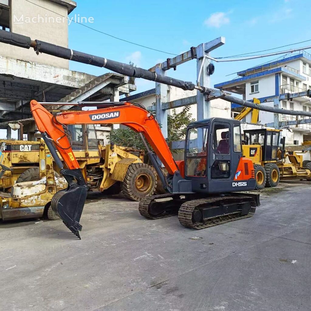 Doosan DH55 ミニエキスカベータ