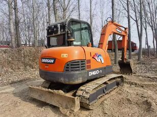 mini-pelle Doosan DH60